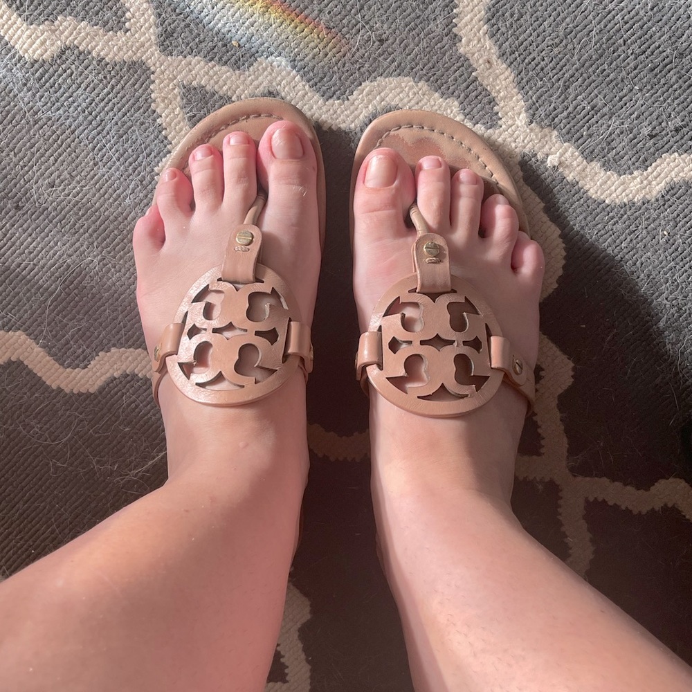 Tory Burch Millers Size 9 Leather Light Pink
